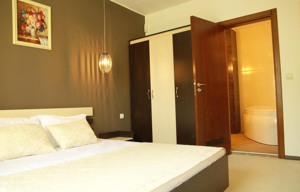Hotel Sany Приморско Номер фото
