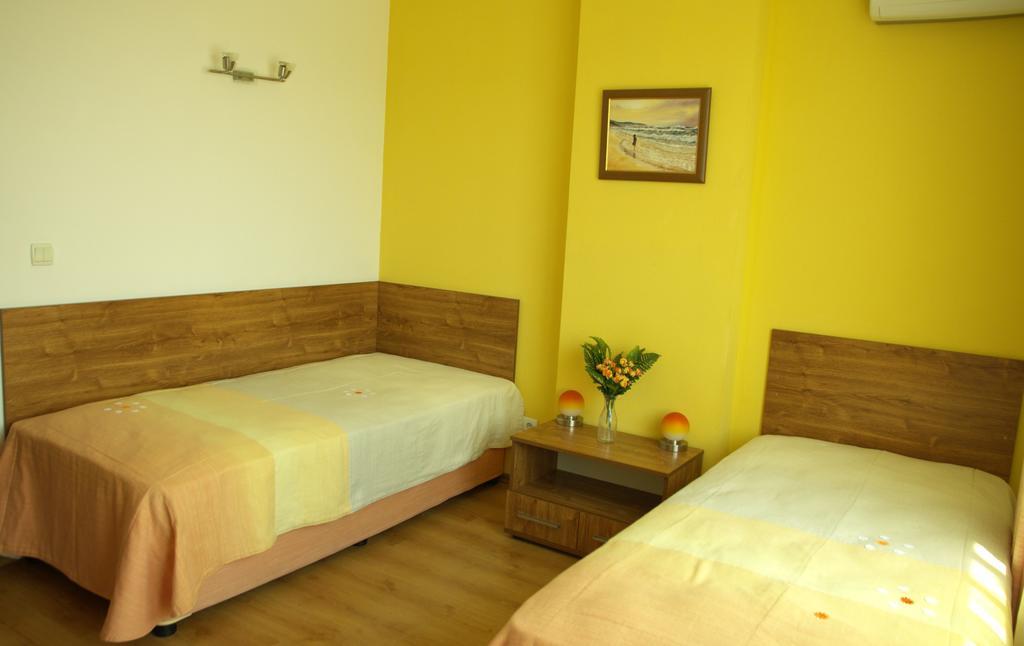Hotel Sany Приморско Экстерьер фото